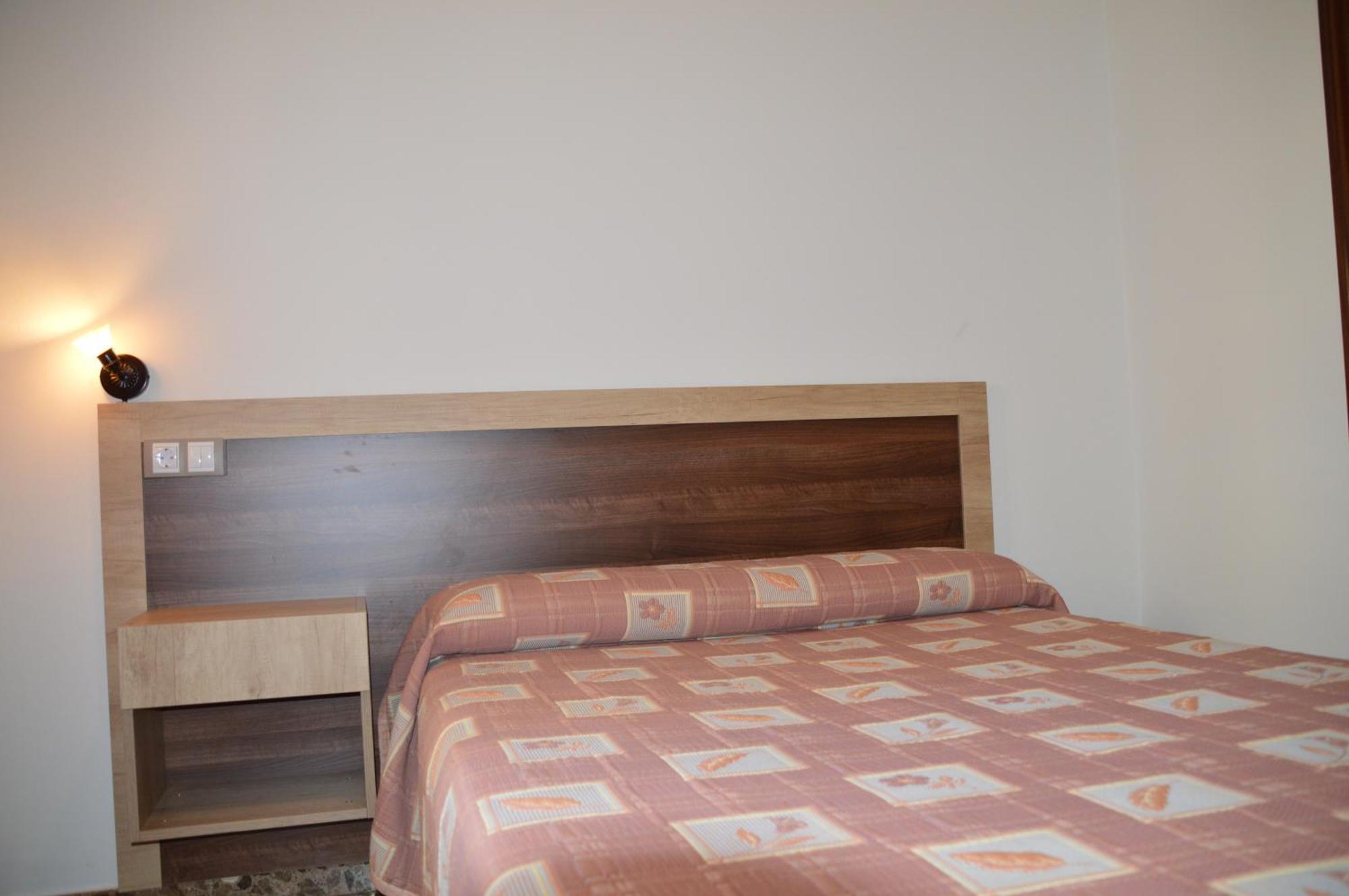 Labella - Hostal Rural Restaurante لا كالاهورا المظهر الخارجي الصورة