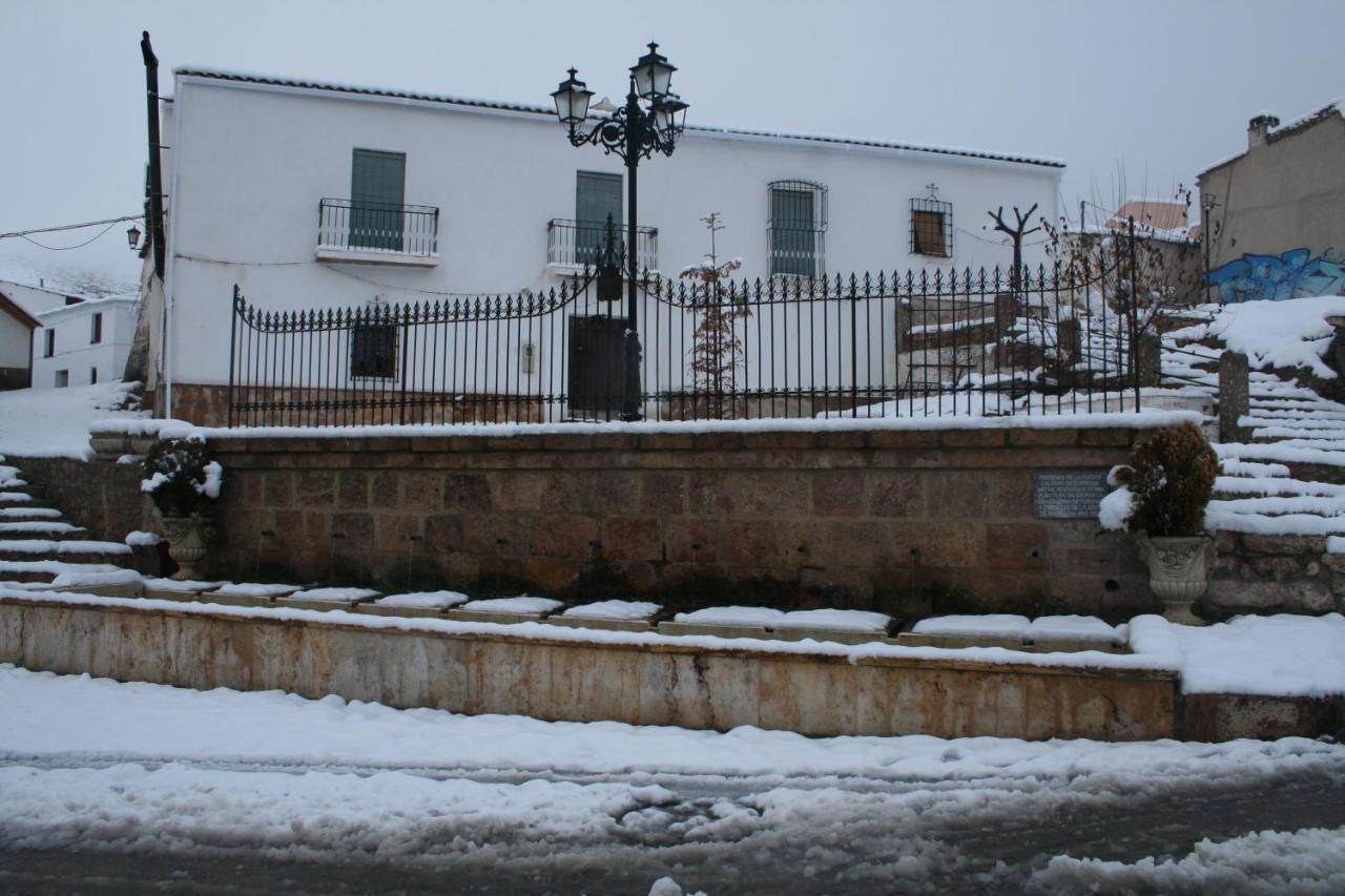Labella - Hostal Rural Restaurante لا كالاهورا المظهر الخارجي الصورة