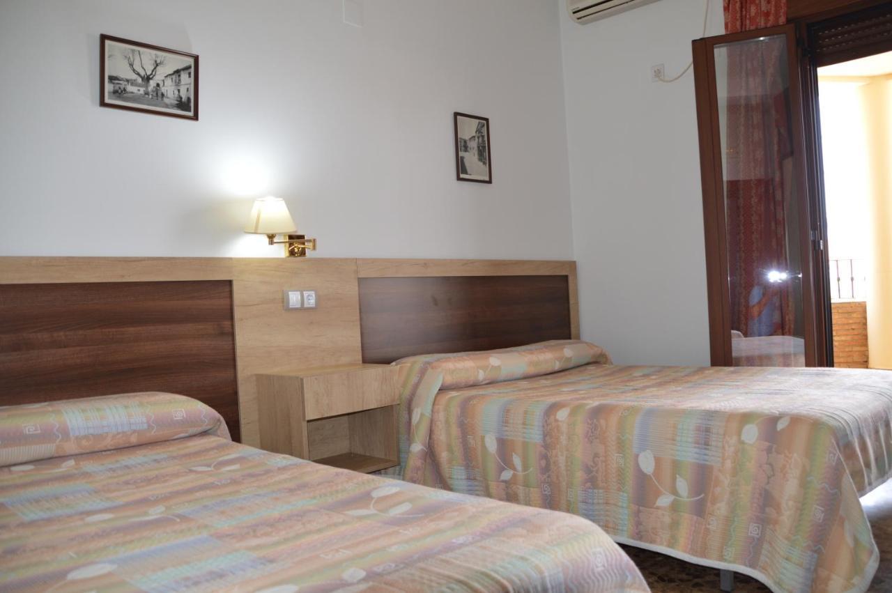 Labella - Hostal Rural Restaurante لا كالاهورا المظهر الخارجي الصورة
