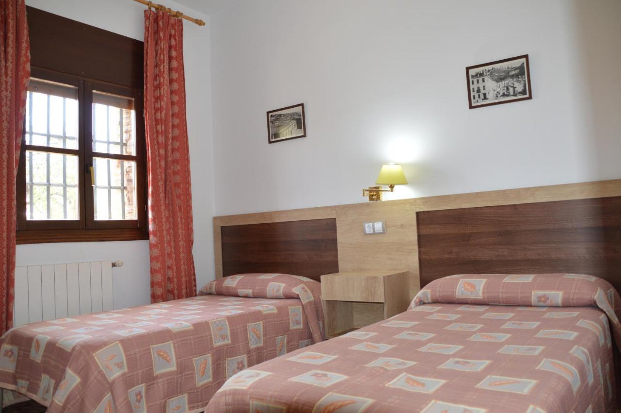 Labella - Hostal Rural Restaurante لا كالاهورا المظهر الخارجي الصورة